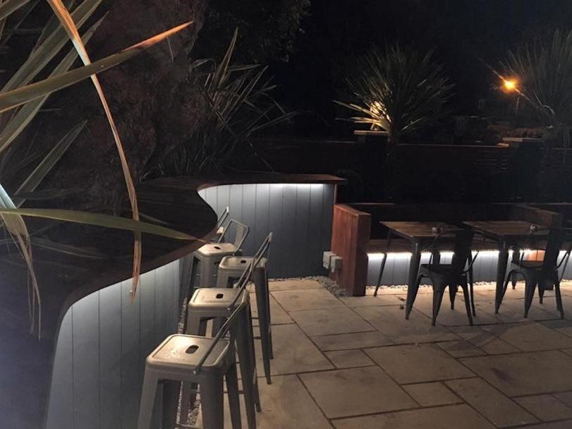 Oxgang Kitchen Bar & Rooms Grangemouth Buitenkant foto